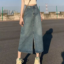 Cargar imagen en el visor de la galería, Denim Skirt