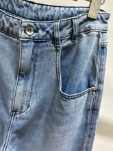 Load image into Gallery viewer, Timeless Baggy Jeans